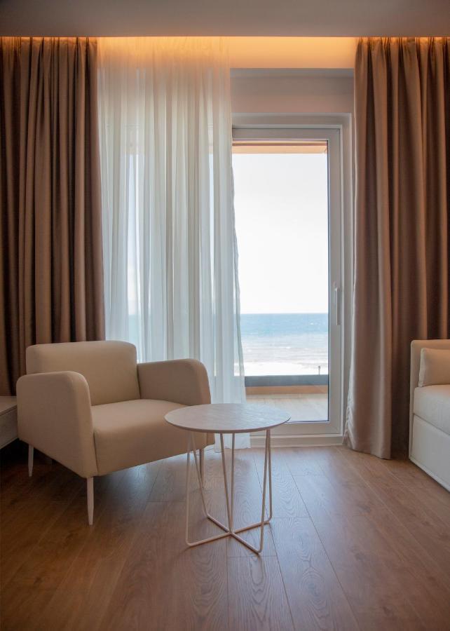 Dazur Coast Resort Orikum Bagian luar foto