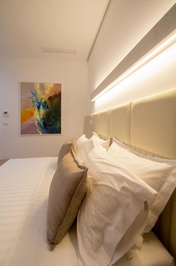 Dazur Coast Resort Orikum Bagian luar foto